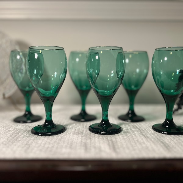 Vintage Libbey Teardrop Juniper Green Goblets with Gold Rims Water Glasses Green and Gold Stemware