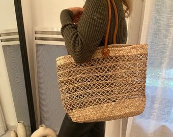 "Martil" openwork bag woven in doum with leather handles