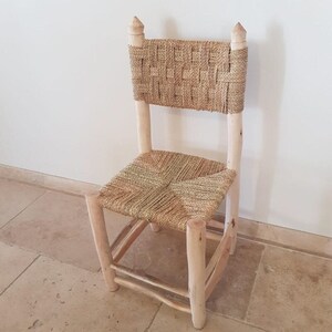 “Sofiane” dining room chair in natural wood, rope and doum