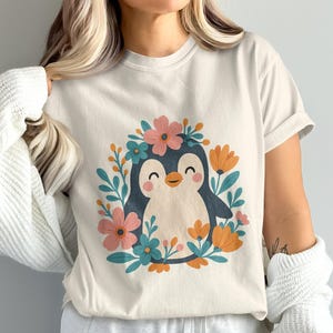 Cute Penguin Floral Graphic T-Shirt for Women, Pastel Colors Spring Fashion Tee