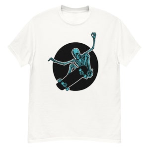 Dark Blue Retro Skater T-shirt - Skater gift, skate t-shirt, clothing for streetwear skaters