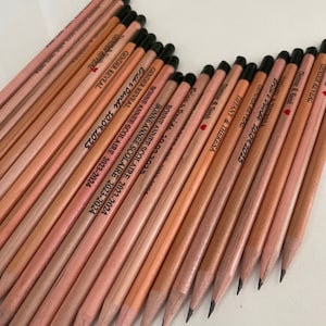 Lápis ecológico /// *Lembrancinha plantável para convidados de casamento *Caneta de sementes personalizada Lembrancinhas de agradecimento *Lembrancinhas ecológicas personalizadas para convidados