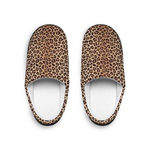 Leopard Print Indoor Slippers | Cozy Men&#39;s House Slides | Comfortable Relaxation Footwear