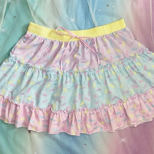 Color Block Candy Sprinkle Ruffle Skirt [Fairy kei, Yume Kawaii, Decora, Cult Party Kei, Harajuku Fashion]