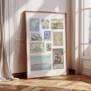 Coastal Blue Stamps Vintage Beachy Collage Kunst Stempel Wohnheim Zimmer Dekor Küsten Cowgirl Druck Küsten Enkelin Druckbares ästhetisches Poster