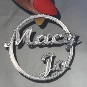 Customize earrings and keychains
