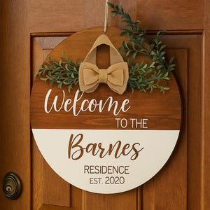 Personalized Wooden Welcome Sign: Rustic Family Name Door Hanger