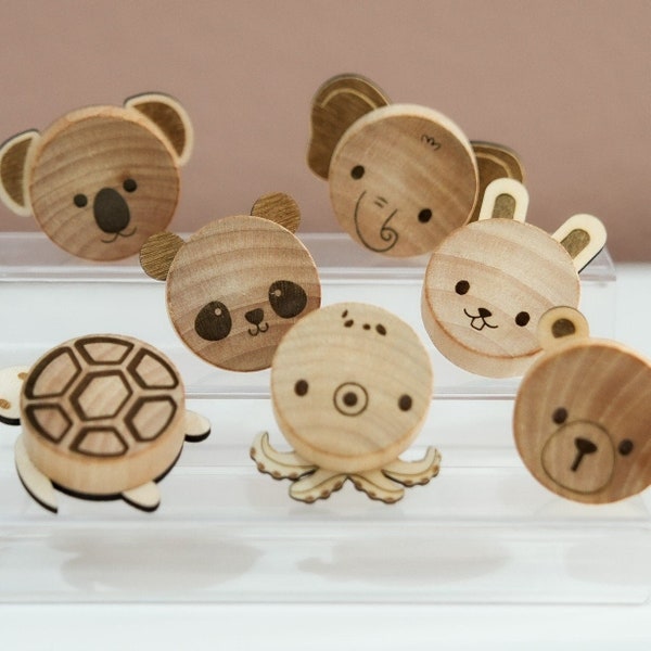 Boutons d’animaux en bois mignons pour chambre d’enfant Tiroirs en bois pour chambre d’enfant Poignée de commode Unique rustique safari boisé/chambre de bébé sur le thème de la mer