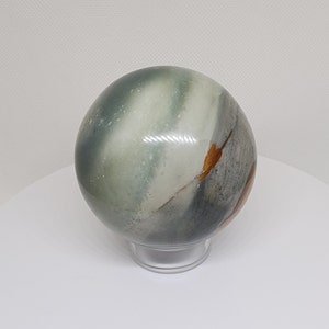 Polychrome Sphere, Polychrome crystal 277g