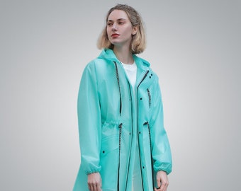Caelum Raincoat - Elegant, breathable, figure-hugging rain poncho/rain cape/rain jacket (for cycling/hiking/everyday life)