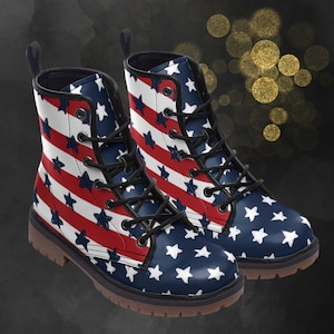 Botas de cuero con la bandera estadounidense: botas ligeras de verano del 4 de julio, zapatos pintados con estrellas y calzado de festival para su estilo patriótico característico