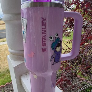 Vaso Stanley inspirado en Monsters Inc. de Disney Pixar - POR FAVOR LEA LA DESCRIPCIÓN imagen 7