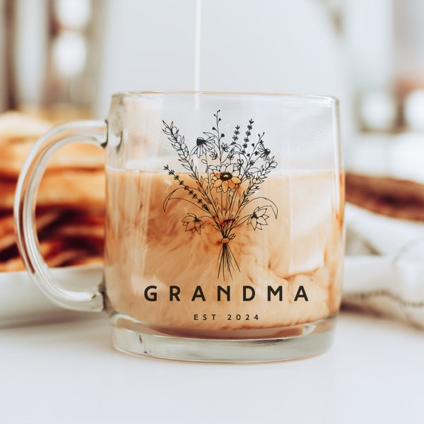 Mug grand-mère, New Grandma Mug Est 2024, Mimie Mug, Annonce de grossesse Cup, Glass Mug Grandma Glass Mug, Nom personnalisé Future Grand-mère