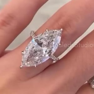 5 CT Marquise Cut Moissanite Engagement Ring 14K/18K Solid Gold 6 Prong With Round Hidden Halo Ring Anniversary Ring Wedding Ring Gift