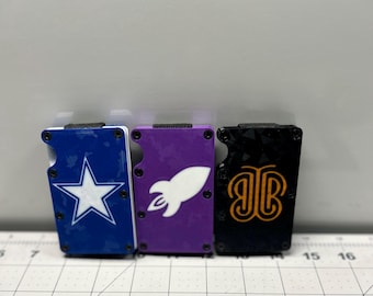 Custom minimalist wallet