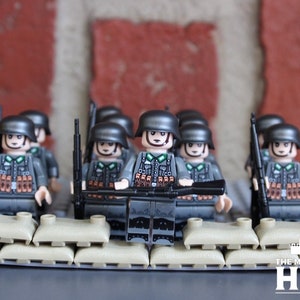 Von der Bundeswehr inspirierte Minifiguren WWII Militär Squad Bild 1