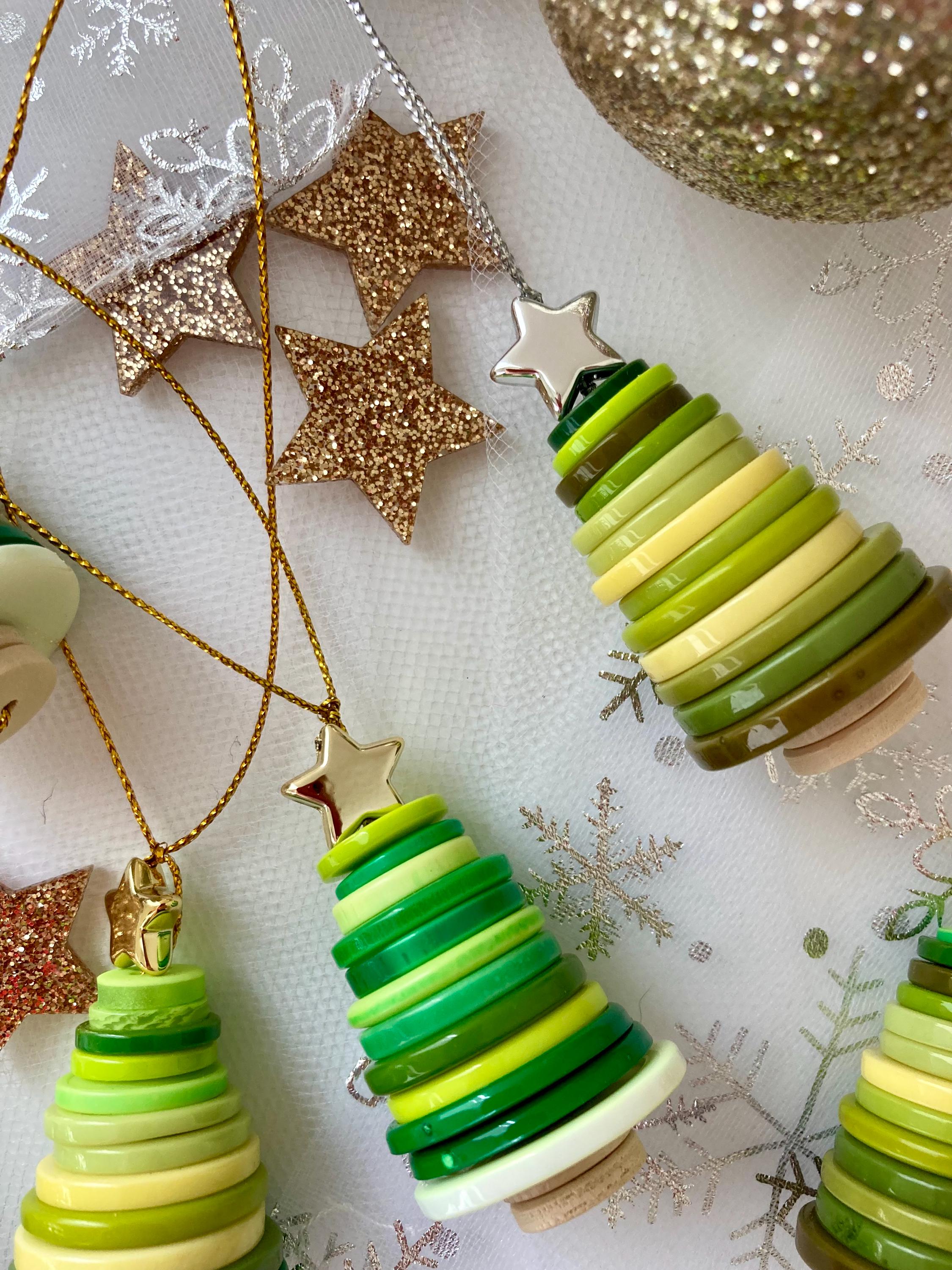 3 x GREEN DIY Button Tree Decoration Kits, Fun For All Ages. Perfect for Christmas Eve Boxes, Gifts, Crafts, Crackers and Advent Calendars