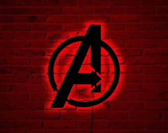 Avengers Holzwandkunst mit RGB-LED-Licht, Avengers-Wohnkultur, Avengers-Neonschild, Avengers-Team-Logo, Holzschild, Avengers-Logo-Wandkunst