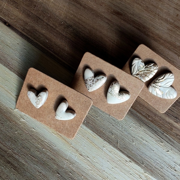 Handmade polymer clay heart shaped gold leaf stud earrings, Gift for her, Handmade jewelry, 21st birthday gift, Ton Herz Ohrringe