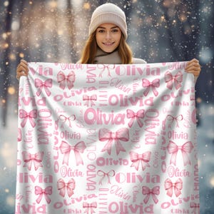 Pink Bow Customized Name Blanket, Personalized Coquette Aesthetic Throw, Cozy Blanket Gift for Girl Nursery Decor, Minimalist Aesthetic Gift
