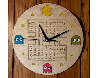 Wall clock Pac-Man, decoration, retro, nostalgia