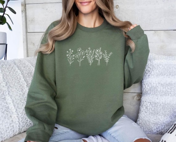 Wildflower Shirt, Mother Sweatshirt, Floral Cottagecore, Botanical Shirt, Flower Shirt, Nature Shirt, Wildflower Tshirt, Wild Flower Shirt
