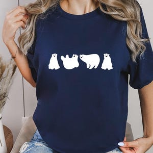 Lustiges Eisbär-Grafik-T-Shirt, Eisbär-Geschenke, Tierhemd, Tiergeschenk, niedliches Winter-Tierhemd, niedliches Eisbär-Shirt, Eisbär-Hemd Bild 2