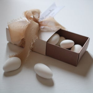 Scatolina porta confetti | bomboniera segnaposto personalizzabile | set da 10pz