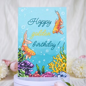 Carte d'anniversaire poisson rouge, carte de voeux monde sous-marin, carte d'anniversaire illustrée, carte d'anniversaire scène sous-marine colorée, intérieur vierge