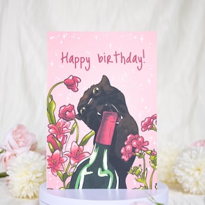 Biglietto di auguri di compleanno con gatto stravagante, vino e fiori, biglietto di auguri di compleanno divertente, biglietto per amanti dei gatti e del vino, biglietto con gatto e fiori rossi, biglietto con gatto