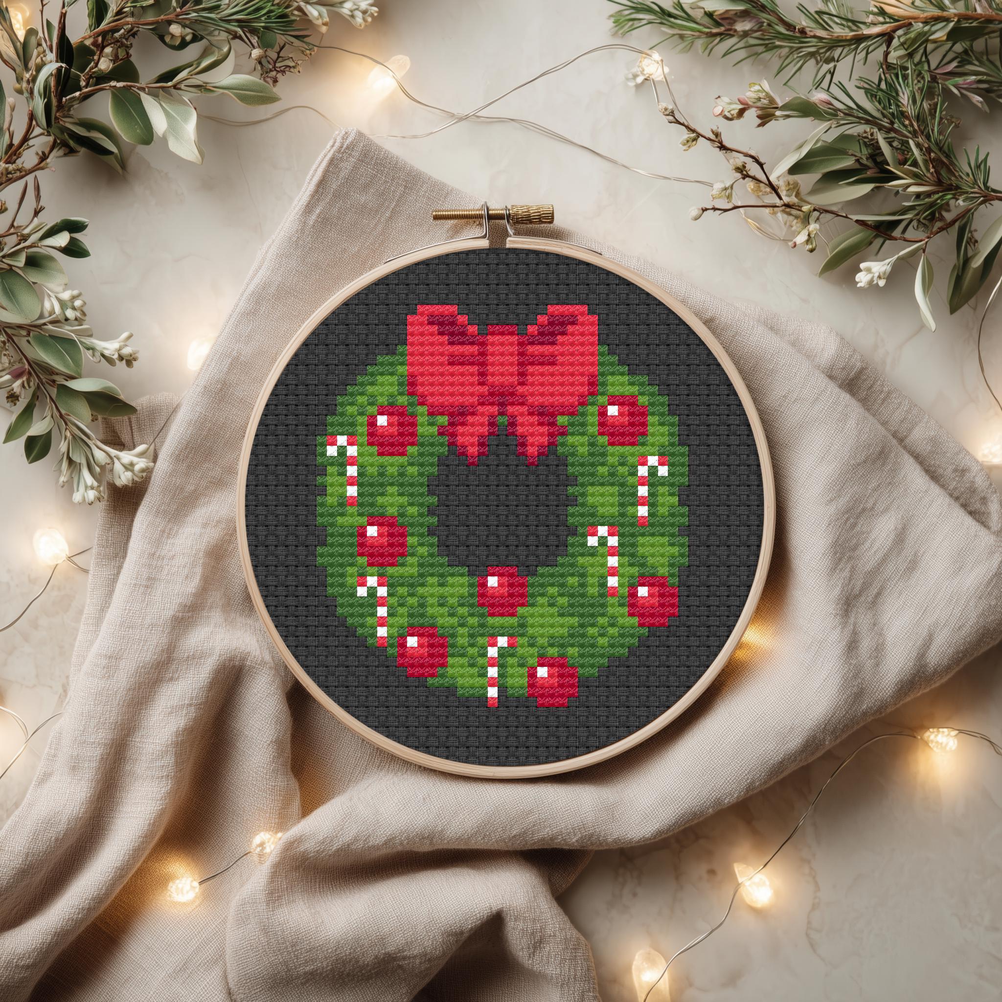 Mini Christmas Wreath - Etsy
