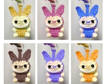 Llavero de pequeño monstruo sin costuras