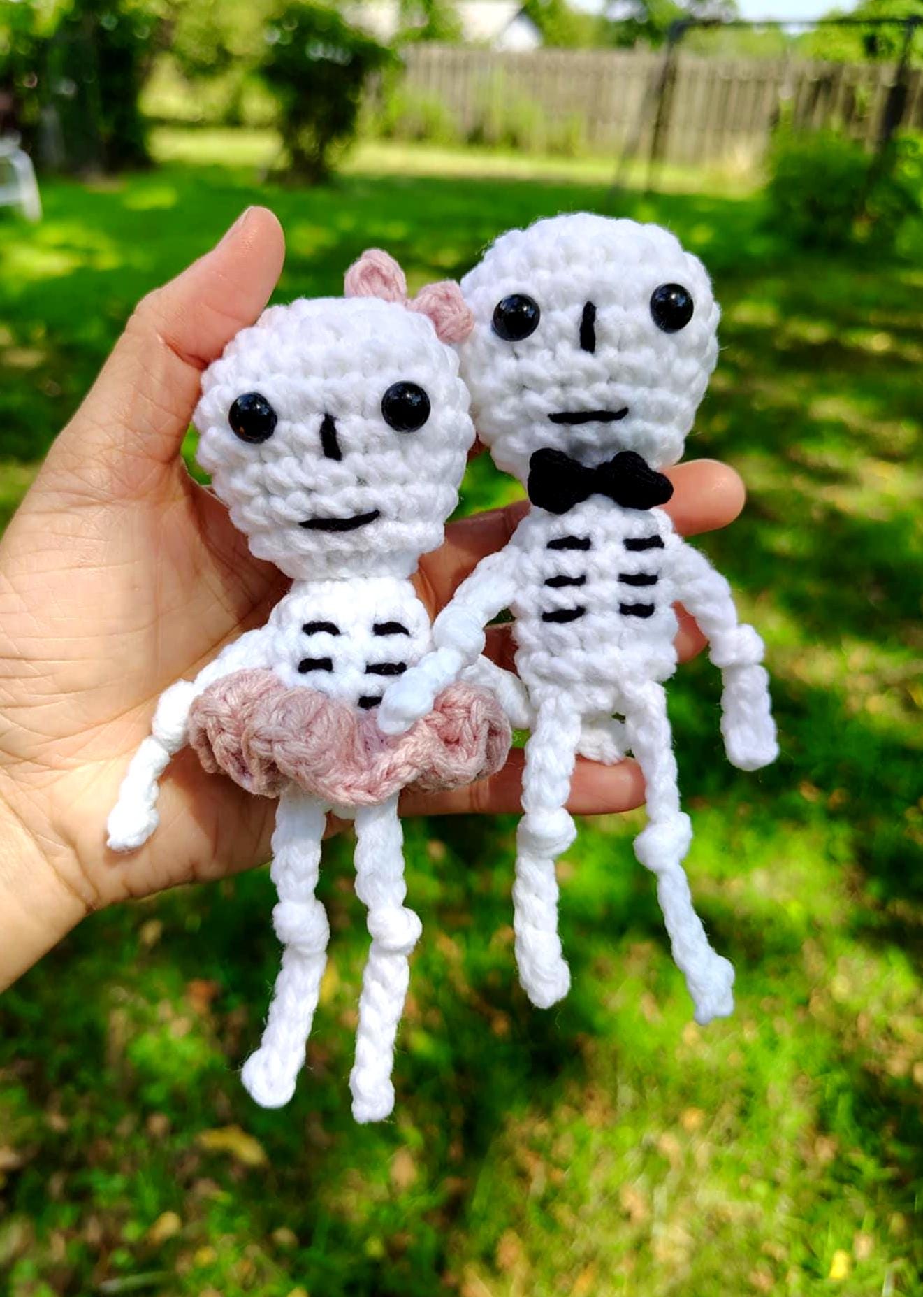 Mini Amigurumi Skeleton