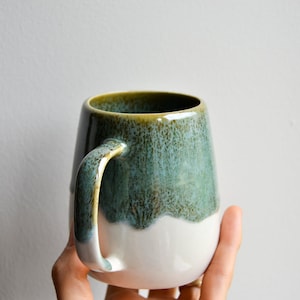10 oz / 300 ml grüne Steinzeug-Tasse, Keramiktasse mit Henkel, Steinzeug-Teebecher mit tropfender Glasur, moderne Kaffeetasse Bild 5