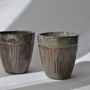 Lot de 2 tasses à expresso en céramique sculptées à la main : gobelets à thé émaillés antiques