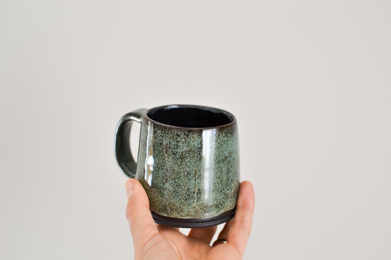 Handcrafted Black Stoneware Pottery Mug in Emerald Green, Ceramic Tumbler for Tea/Drip Coffee/Americano/Latte/Cappuccino, Cup with Handle image 7