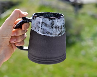 14 oz/400 ml Handcrafted Black Stoneware Pottery Mug, Rustic Ceramic Mug, Unique Coffee/tea Mug, Modern Design, Gift idea