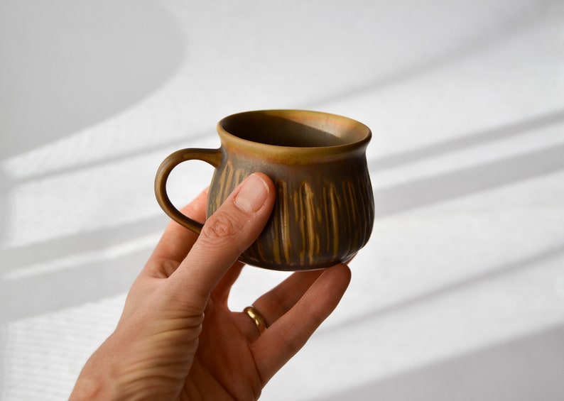 Grafik-Werkstatt Tazza da caffè vintage | Tazza in ceramica da regalare | 400 ml | Una buona giornata profuma di caffè