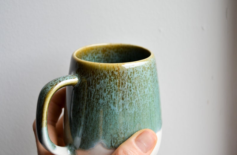 10 oz/300 ml Stoneware Green Mug, Ceramic Mug with Handle, Stoneware Tea Tumbler with Drippy Glaze, Modern Coffee Mug image 7