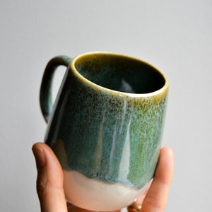 10 oz/300 ml Stoneware Green Mug, Ceramic Mug with Handle, Stoneware Tea Tumbler with Drippy Glaze, Modern Coffee Mug image 2