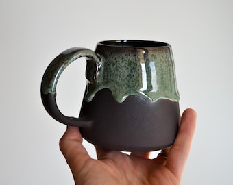 Handmade Emerald Green Stoneware Mug - Black Clay Ceramic Coffee Cup