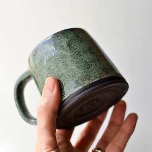 Handcrafted Black Stoneware Pottery Mug in Emerald Green, Ceramic Tumbler for Tea/Drip Coffee/Americano/Latte/Cappuccino, Cup with Handle image 3