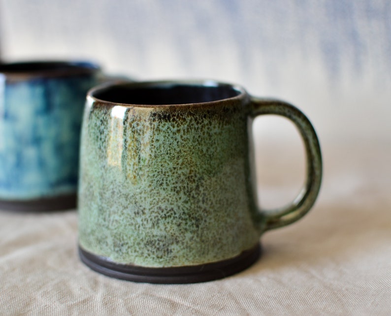 Handcrafted Black Stoneware Pottery Mug in Emerald Green, Ceramic Tumbler for Tea/Drip Coffee/Americano/Latte/Cappuccino, Cup with Handle image 5