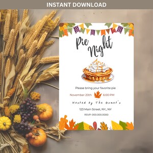 Könnte beinhalten: Eine druckbare Einladung zu einer Tortenparty. Die Einladung zeigt eine handgezeichnete Illustration einer Kürbis-Torte vor weißem Hintergrund. Der Text auf der Einladung lautet "Pie Night", "Please bring your favorite pie", "November 20th", "6:00 PM", "Hosted by The Grant's", "123 Main Street, NY, NY", und "RSVP: 000.000.0000".