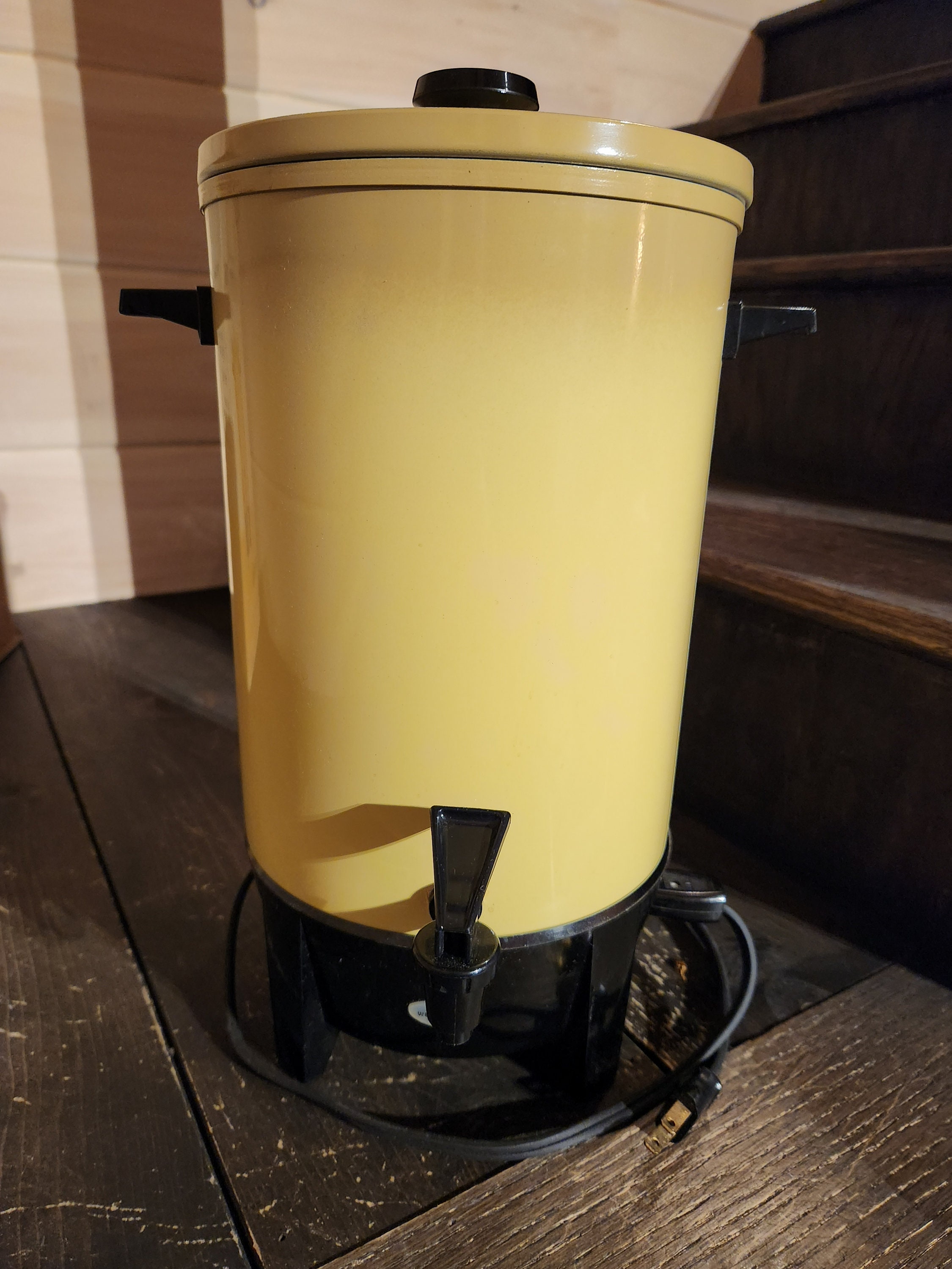 Retro 70's West Bend Large Percolator Coffee Maker 30 Cup Yellow - Working