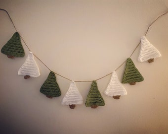 Crochet Christmas Tree Garland