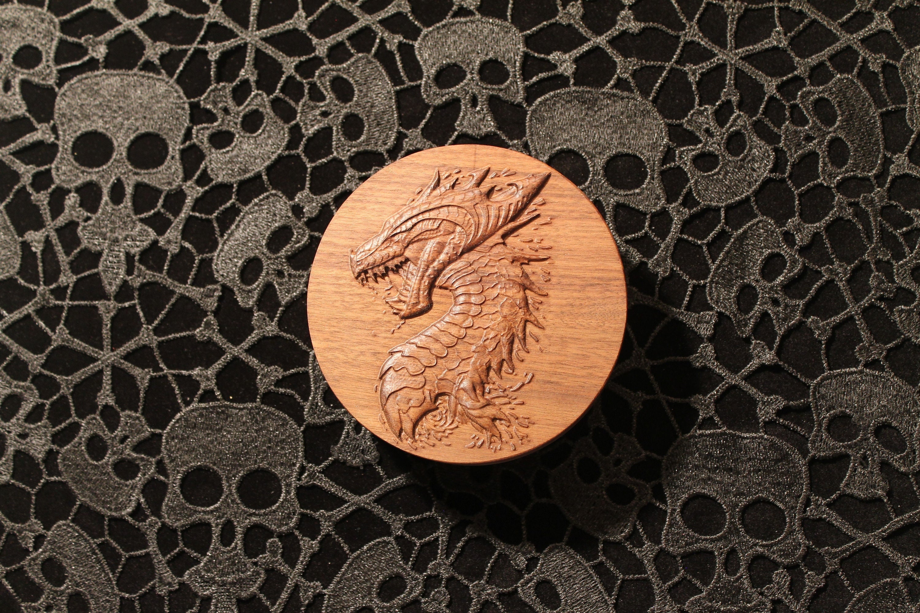 3D Carved Walnut Dragon Dice Box – Handcrafted RPG Dice Storage