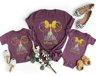 Anpassad Disney Castle T-shirt, Magisk slottsresa T-shirt, Disneyworld-resa T-shirt, Disneyland Castle 2026 T-shirt, Disney familjesemester T-shirt