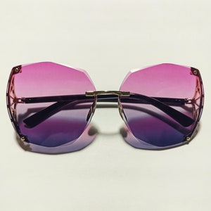 1960s Retro Vintage Style Oversized Round Sunglasses