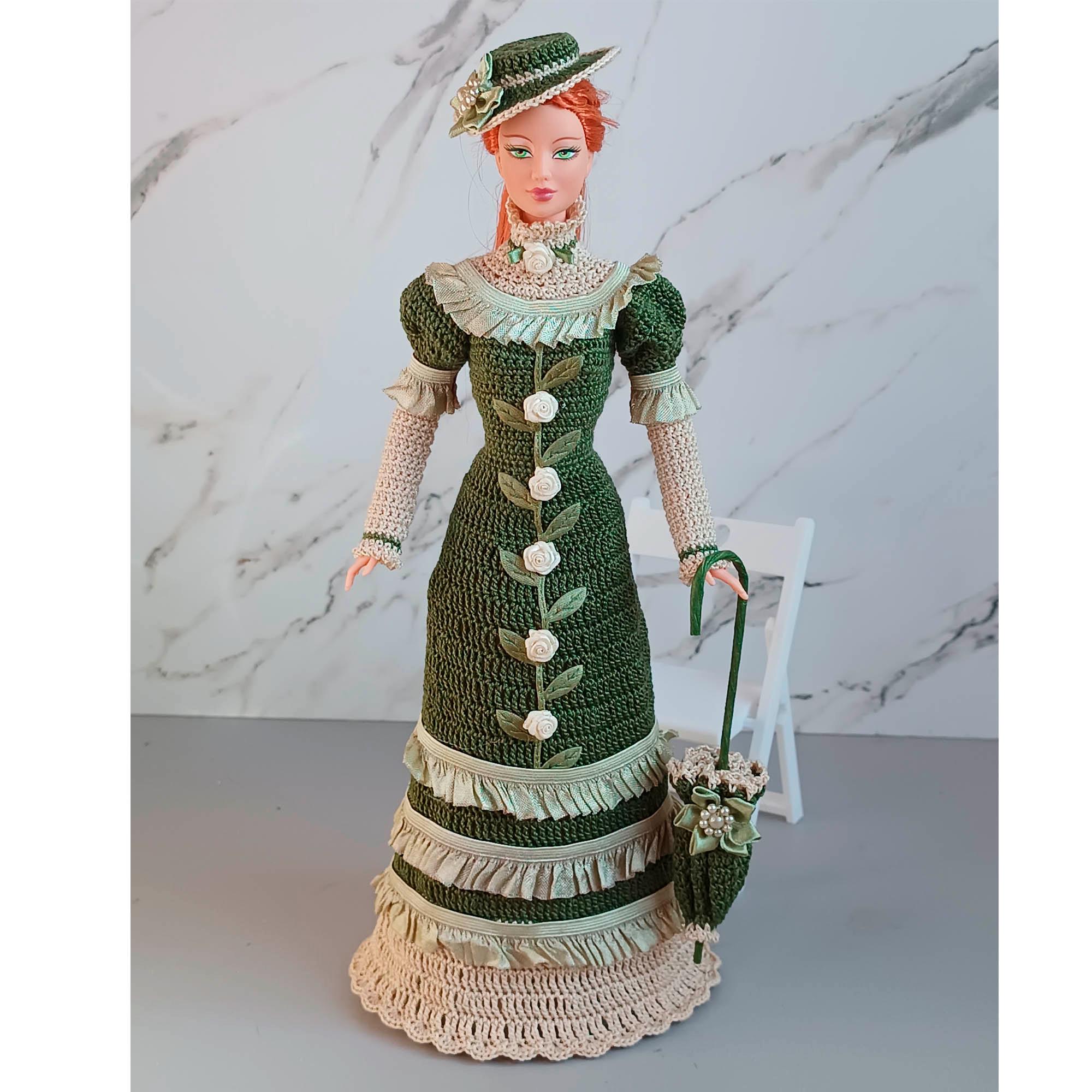 green emerald velvet dress Year 2009 Barbie A Fashion Fairytale DVD Series 12 Inch Doll : MARIE A   JNL Trading